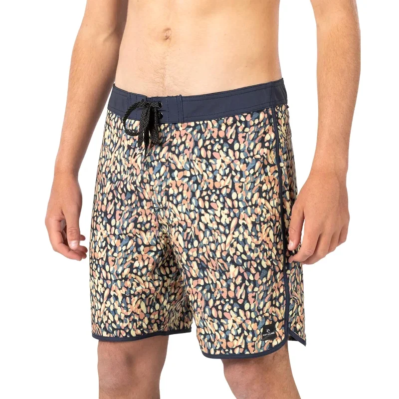 Stylish Sneakers Mirage Motions 18" Boardshort (Past Season)