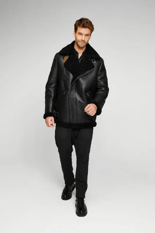 Relaxed Wardrobe Charlie - Black Shearling Coat