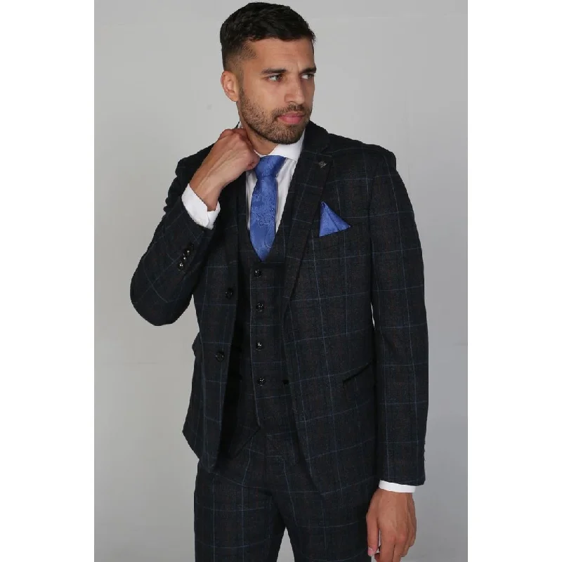 Stylish Sneakers Harvey - Men's Navy Check Blazer