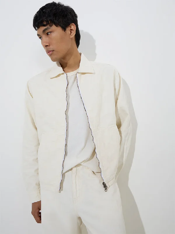 Versatile Looks Nuon Off-White Self-Patterned Relaxed-Fit Denim Jacket