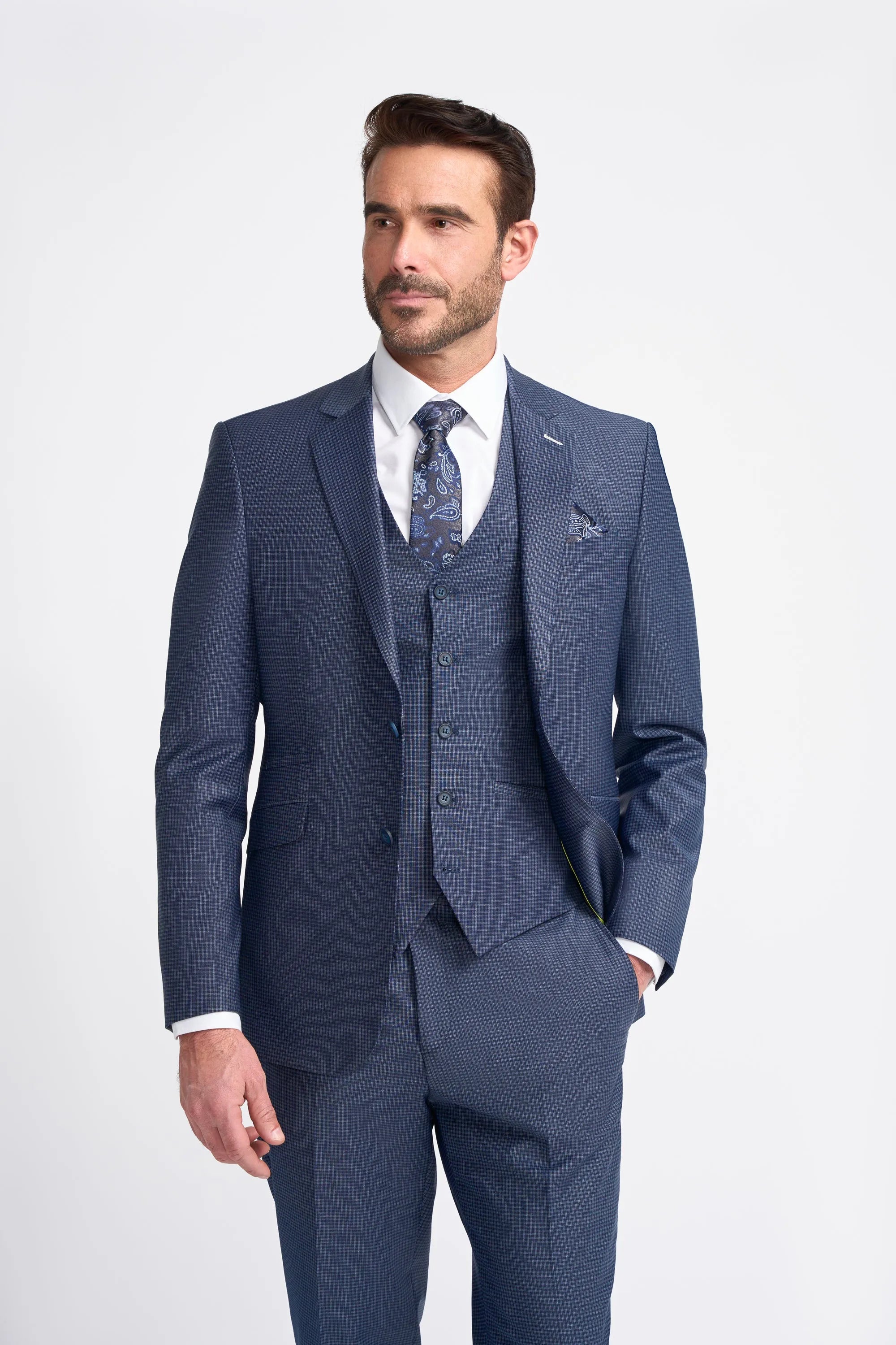 Easygoing Fashion Bond - Men's Navy Check Tailored Fit Blazer