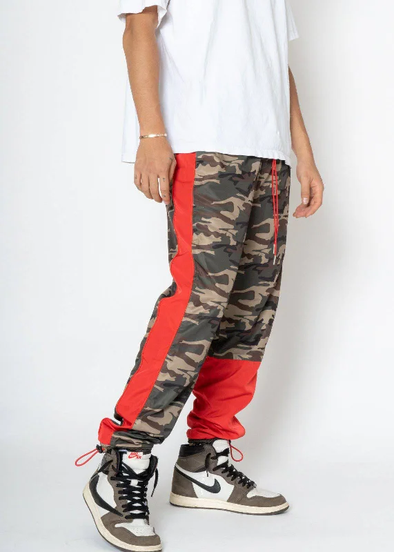 Minimalist Style Blank State Men's 3 Stopper Swishy Pants in Camo