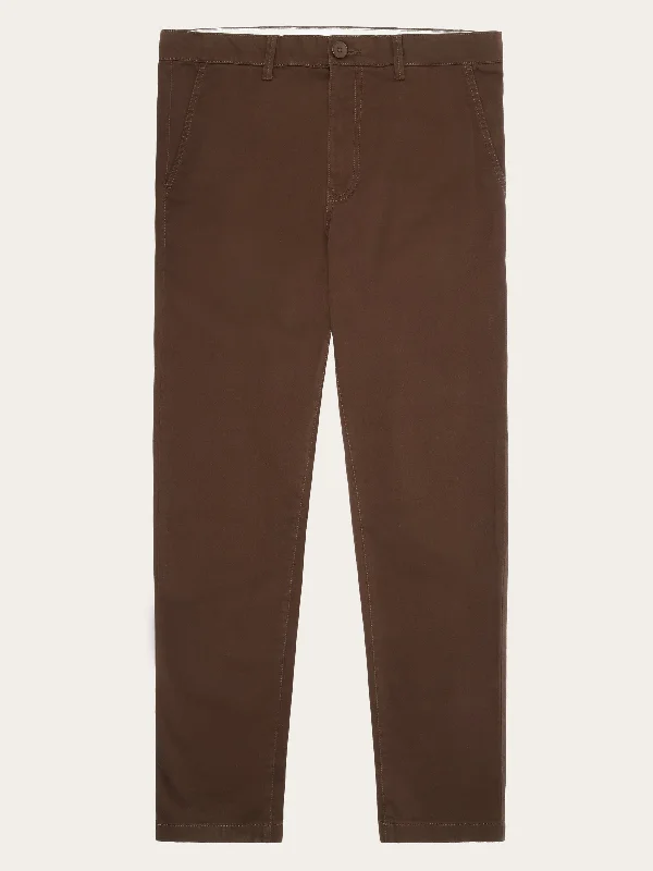 Streetwear Look LUCA slim twill chino pants - Demitasse (brown)