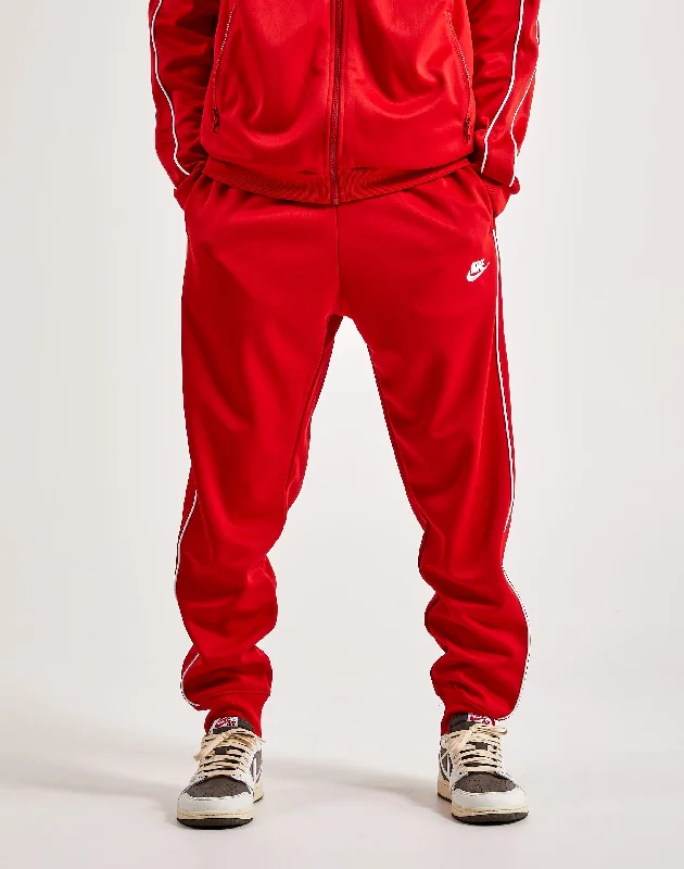 Weekend Outfits Nike Club Polyknit Pants